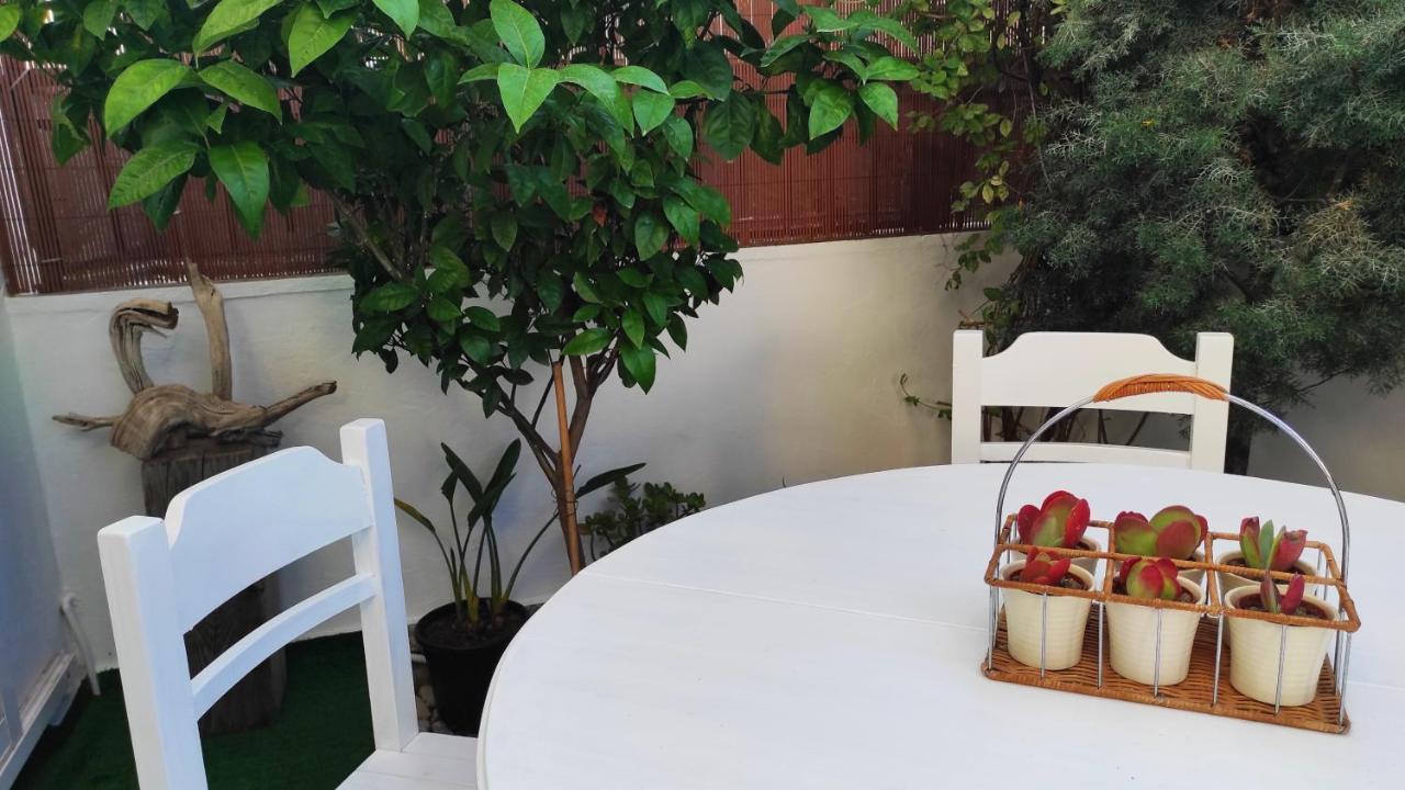 Το Διαμερισμα Τησ Μαιρησ Or Mary'S Apartment Paradeísion Eksteriør billede